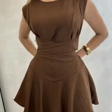Marrom